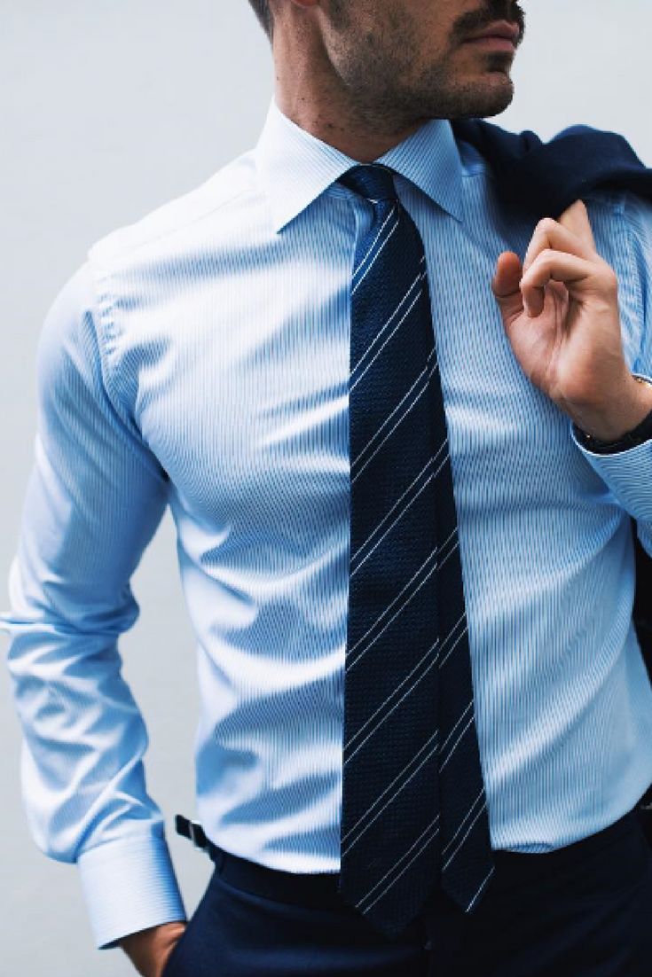 Do Dress Shirt & Tie Sets Simplify Dressing Up?