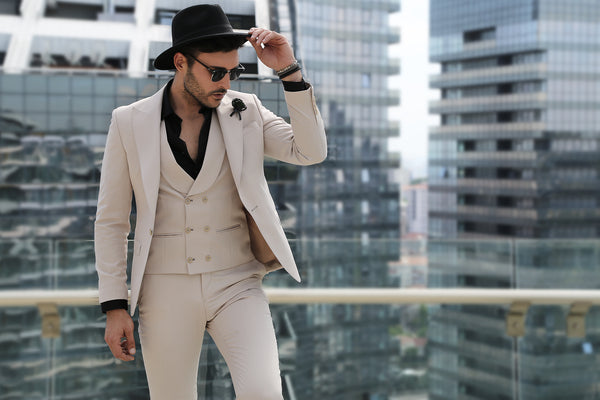 Slim Fit Suits: Classic or Contemporary Elegance?