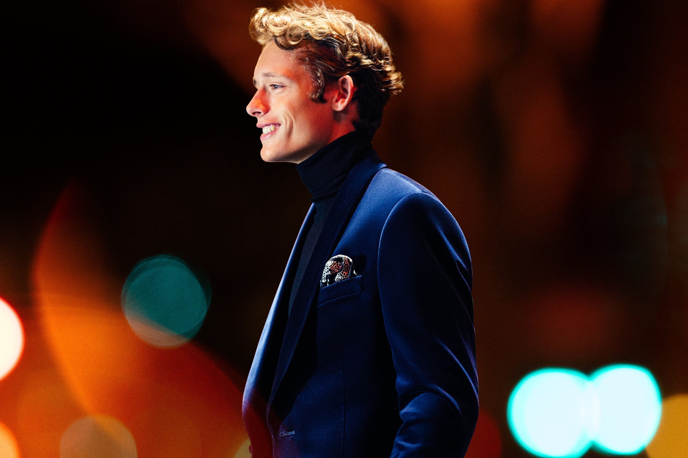 Prom Suits: How to stand out?