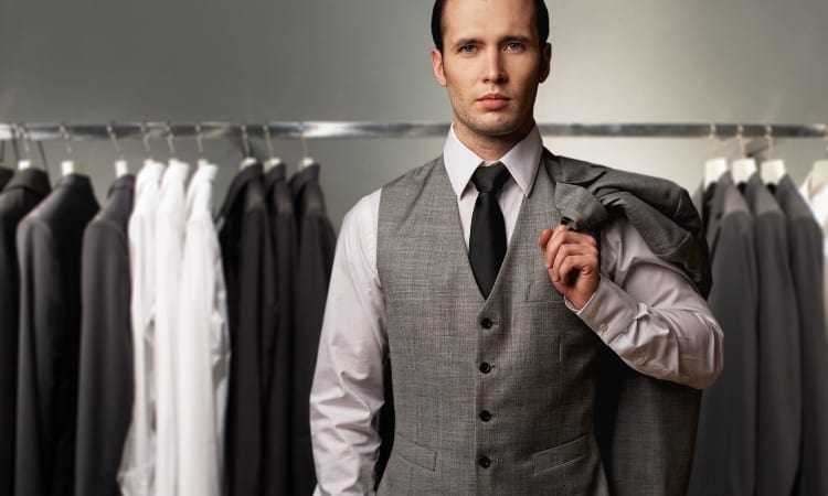 Slim Fit vs. Modern Fit: Which Accentuates Your Shape?