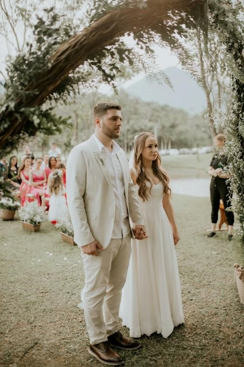 What Makes a Wedding Suit?