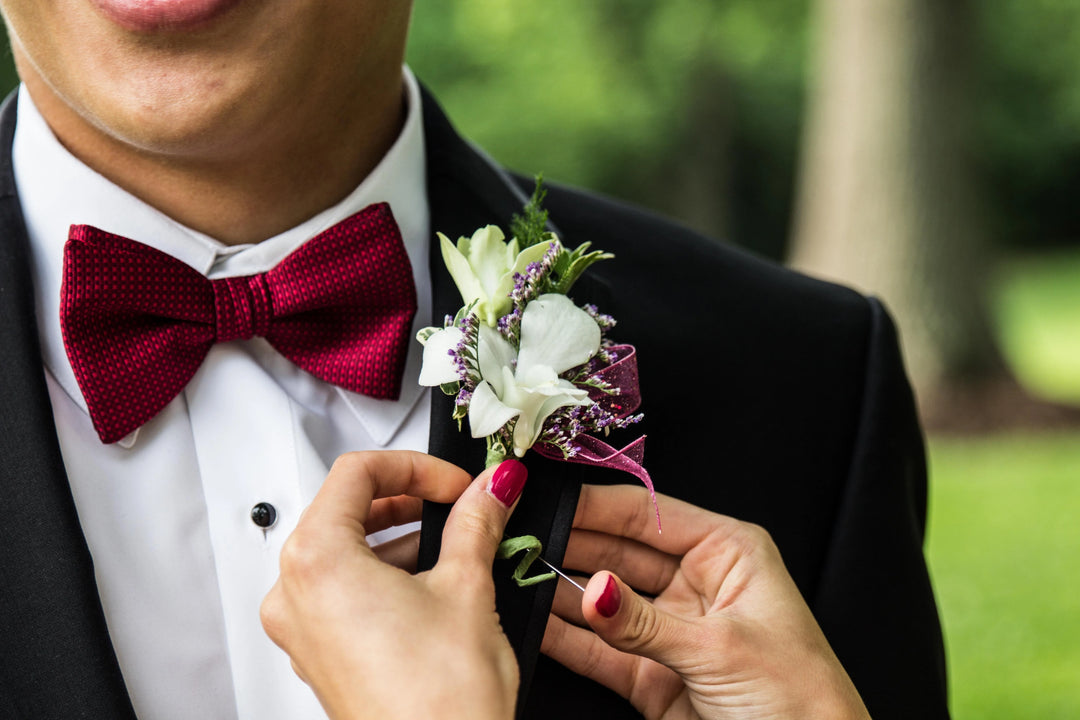 Ties vs. Bow Ties: When to Wear Each