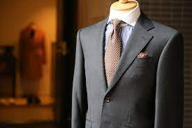 Why Are Wool Suits Considered Versatile and Classic?