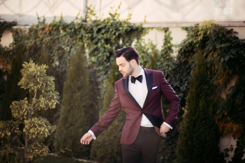 How to Choose the Perfect Wedding Tuxedo?