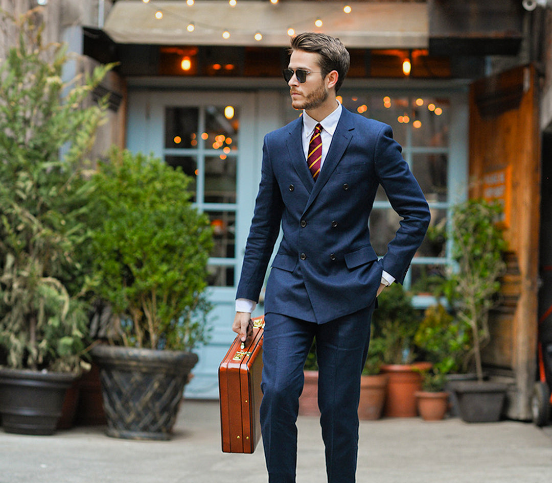 How Do I Choose the Perfect Men's Suit?