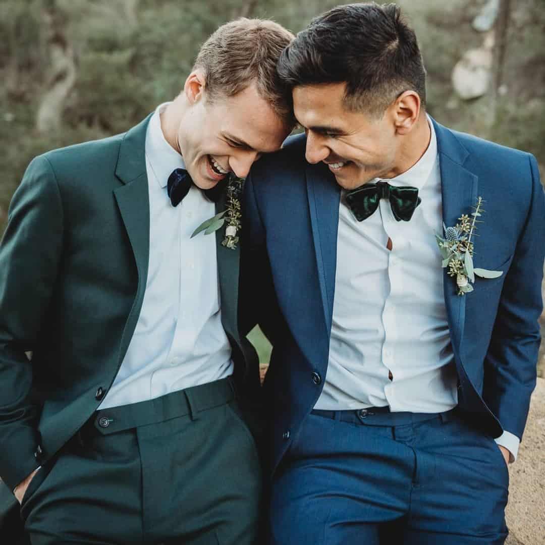 When is it appropriate to wear a velvet tuxedo?