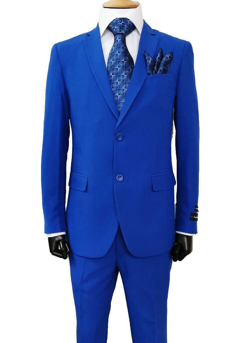 "Fortino Landi Men's 2-Button Suit: A Timelessly Classy Poplin Look in Royal Blue" - Elegant Mensattire